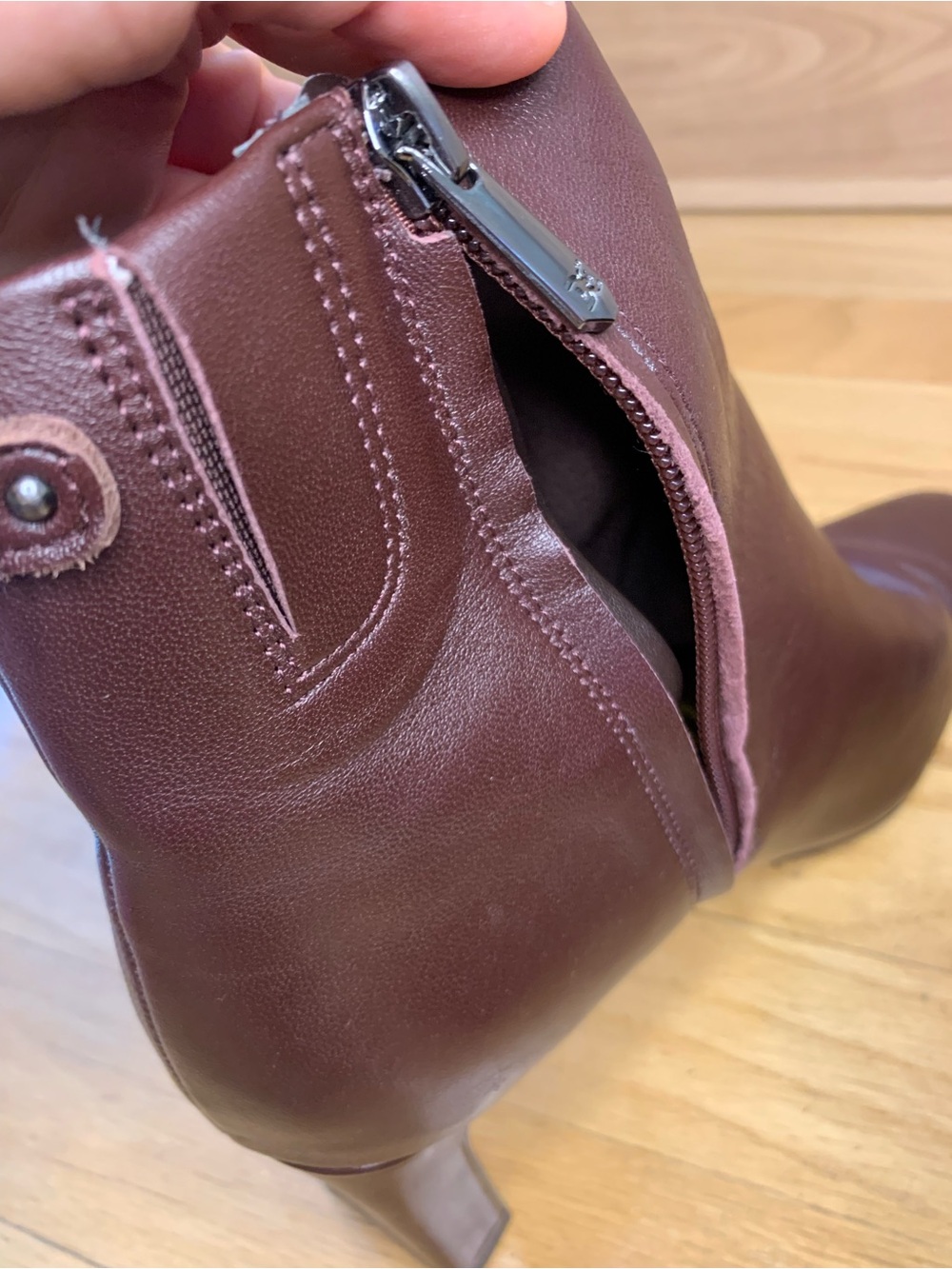 Sam Edelman Saige Ankle Boots - Size 8 DAMAGED - Picture 9 of 9
